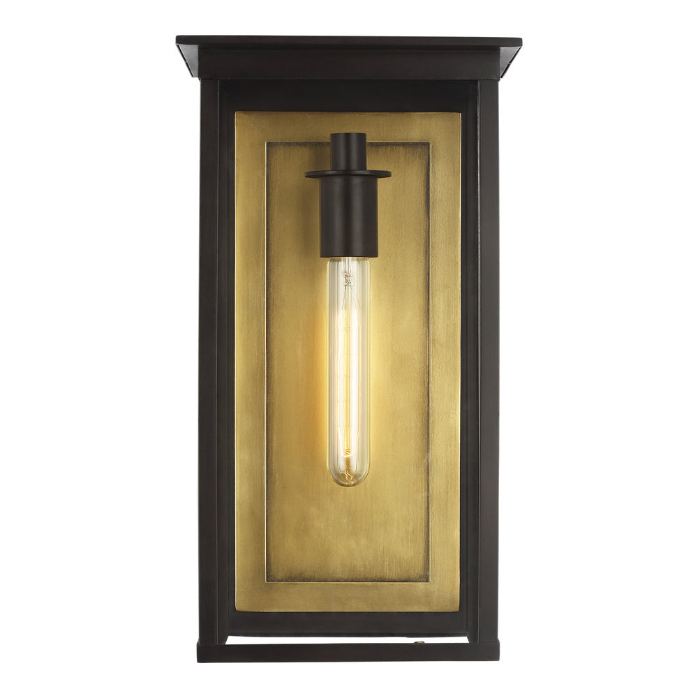 Freeport Large Outdoor Wall Lantern