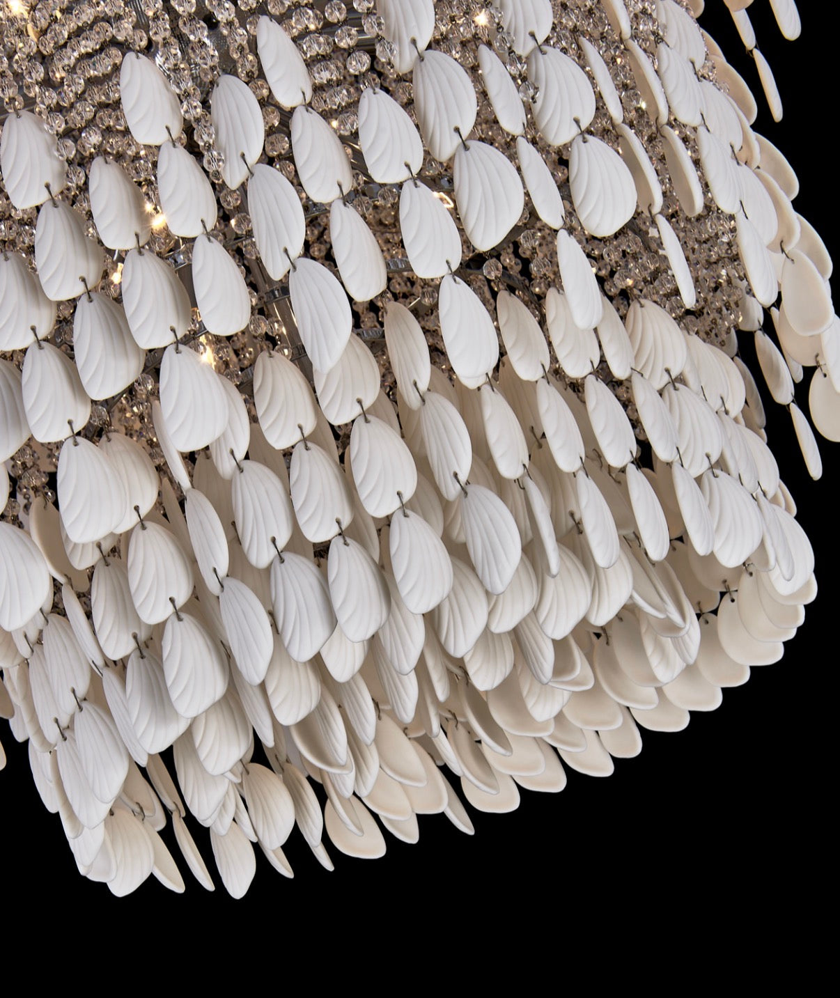 Farfalle 28 IN Chandelier